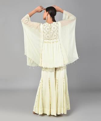 Ivory Gold Embellished Tunic Set 4