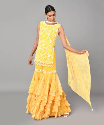 Ivory Bead Sequins Embellished Printed Set 4