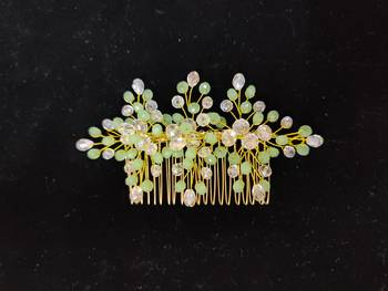 Green crystal hair accessories 1