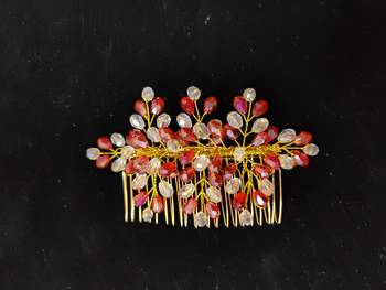 Red crystal hair accessories 1