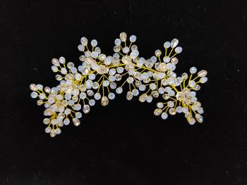 White crystal hair accessories 1