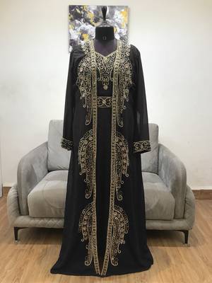 Black Moroccan Kaftan With Sun-proof hijab 1