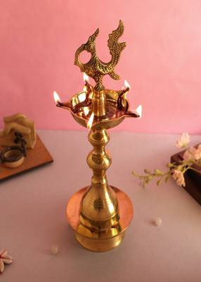 BulkySanta Pure Brass Kerala Chirag Diya Stand | Peacock Diya | Kuthuvilakku (Height - 10 inches 1