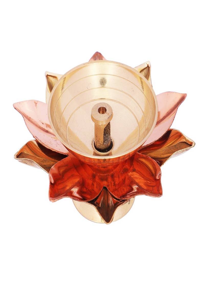 BulkySanta Brass Lotus Kamal Shape Metal Diya | Home Temple Decoration Oil Lamp Gift Items (Brass & Copper)