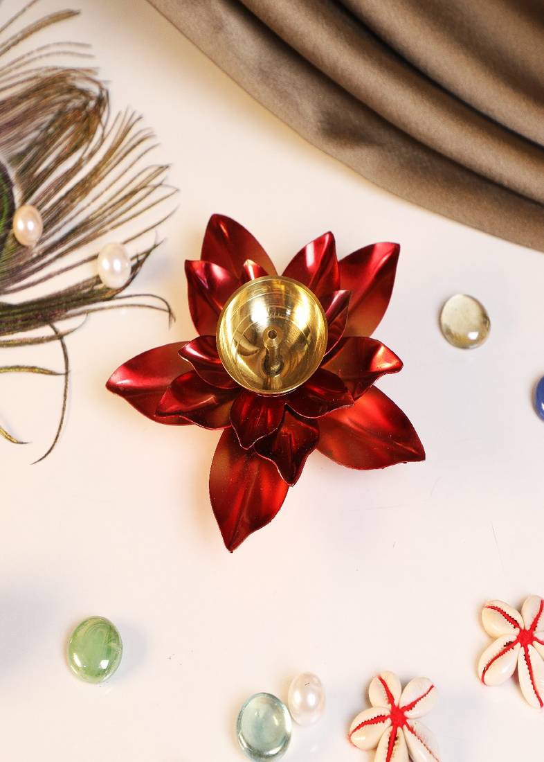 BulkySanta Brass Lotus Diya Big with Copper Petals | Pooja Dia Home Temple Decoration Oil Lamp Gift Items