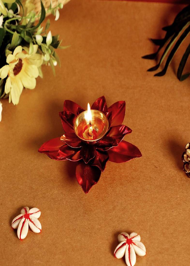 BulkySanta Brass Lotus Diya Big with Copper Petals | Pooja Dia Home Temple Decoration Oil Lamp Gift Items