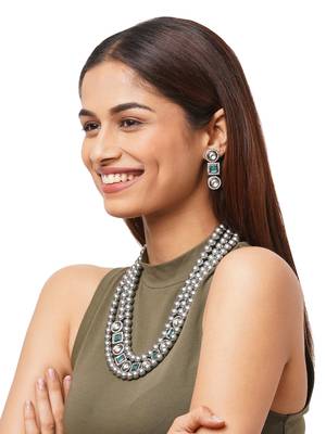 Silver necklace-sets 2
