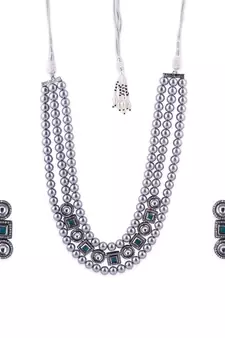 Silver necklace-sets