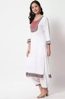 MATINE Women White Cotton Kurta and Salwar Sets 