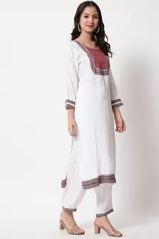 MATINE Women White Cotton Kurta and Salwar Sets 