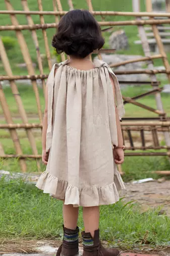 Abalone Linen Knee-Length Dress
