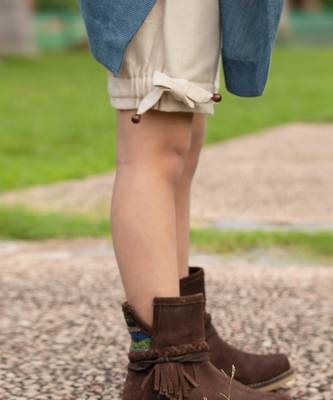 Beige Linen Shorts 3