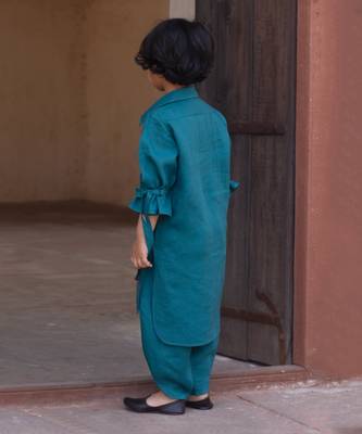 Peacock-Blue Emroidered Linen Pathani Suit 2