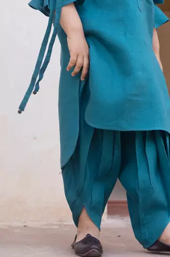 Peacock-Blue Emroidered Linen Pathani Suit