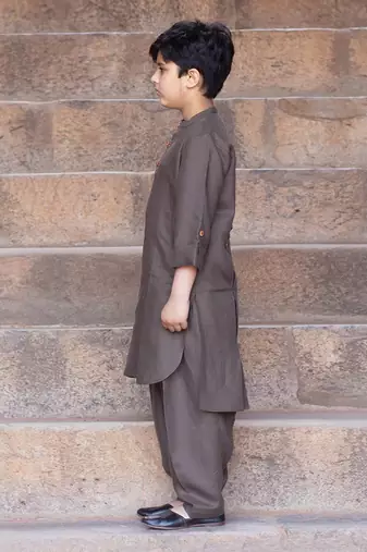 Forest Night Green Embroidered Linen Pathani Suit