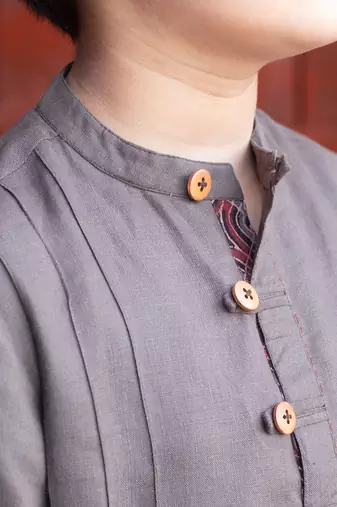Forest Night Green Embroidered Linen Pathani Suit