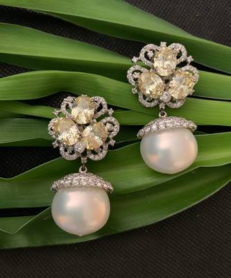 White Yellow Sapphire Cluster Top With Cultured Pearl Drop 2