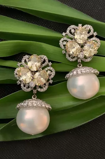 White Yellow Sapphire Cluster Top With Cultured Pearl Drop