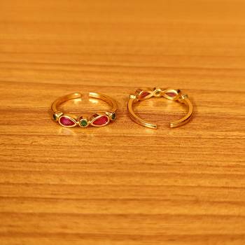 Multicolor toe-rings 2