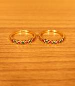 Multicolor toe-rings