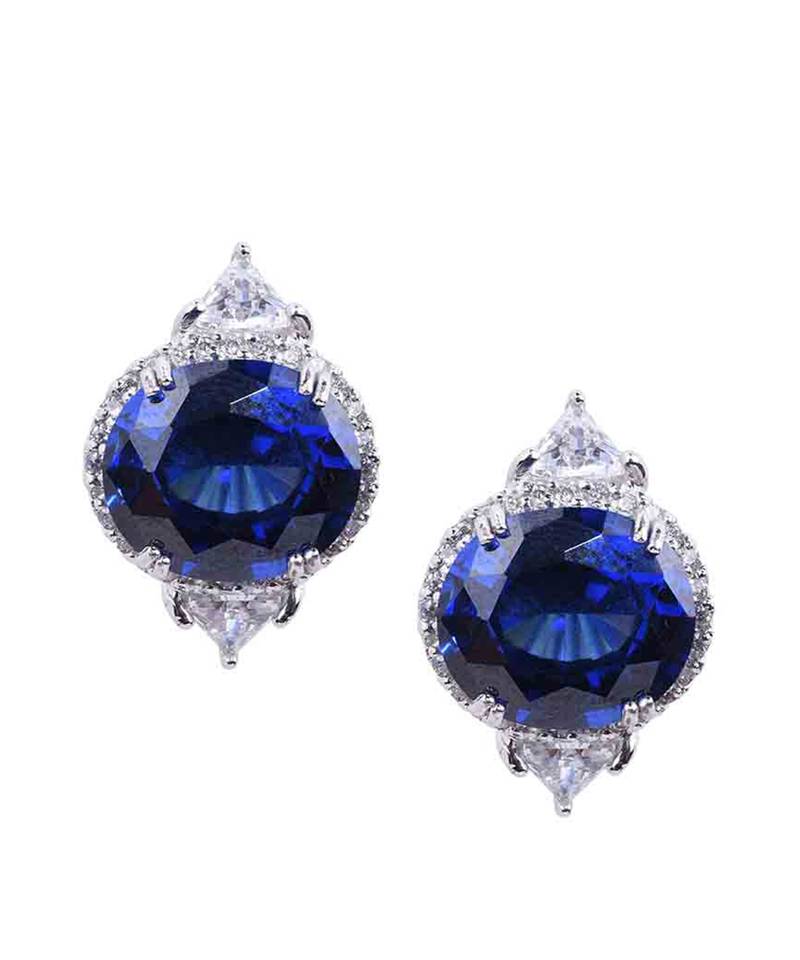 Blue Bali Style Oval Blue Sapphire With Diamonds