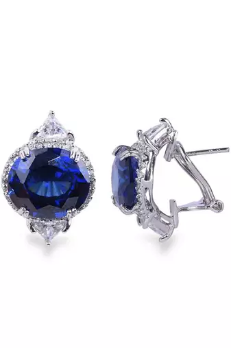 Blue Bali Style Oval Blue Sapphire With Diamonds