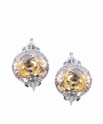 Yellow Bali Style Oval Yellow Sapphire With Diamonds 3