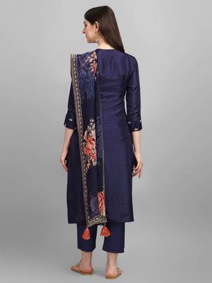 Blue jacquard top with printed organza dupatta with Trousers 2
