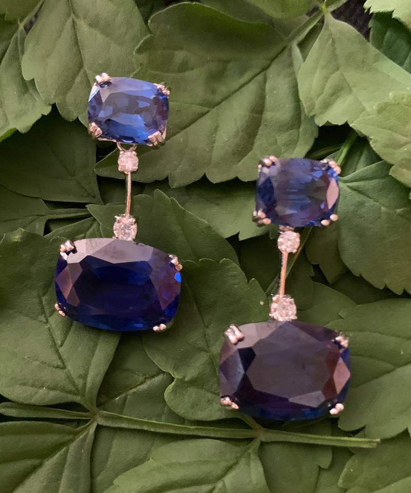 Blue Sapphire Oval Top With Oval Drop