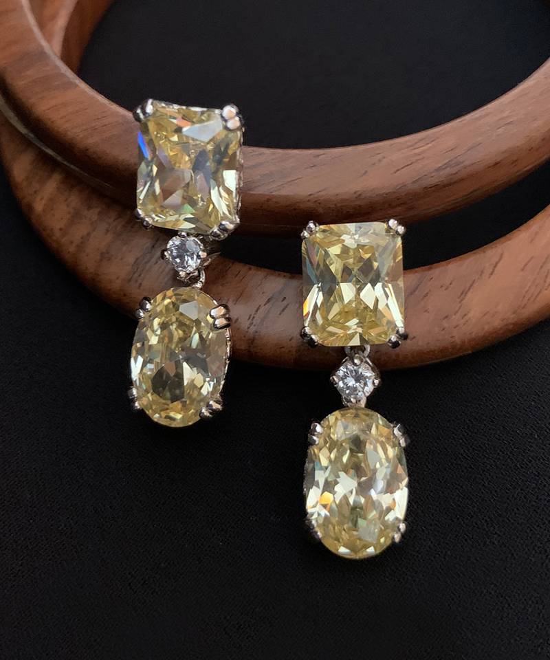 Yellow Sapphire Rectangle Top With Oval Yellow Sapphire Drop