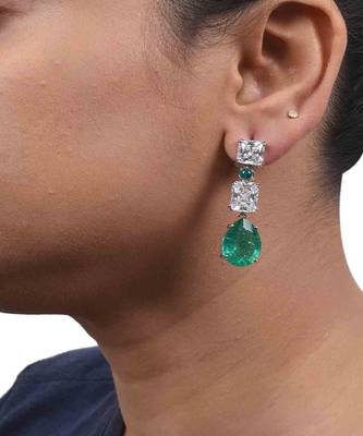 Green Emerald Cut Solitaire Diamonds With Emerald Pear Drop 1