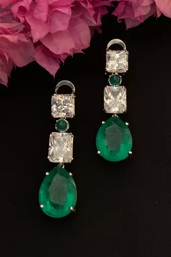Green Emerald Cut Solitaire Diamonds With Emerald Pear Drop