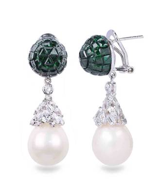 Green Emerald Invisble Setting Top With Cultured Pearl Drop 3
