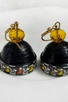 Black agate jhumkas