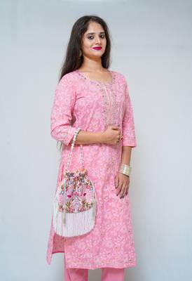 Women's cotton hand block printed pink kurta with straight pant 1