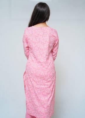 Women's cotton hand block printed pink kurta with straight pant 2