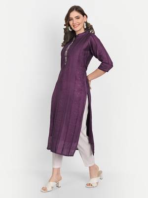 4u Fashion Wine crochet chanderi straight kurta with zardozi work & cotton inner 2