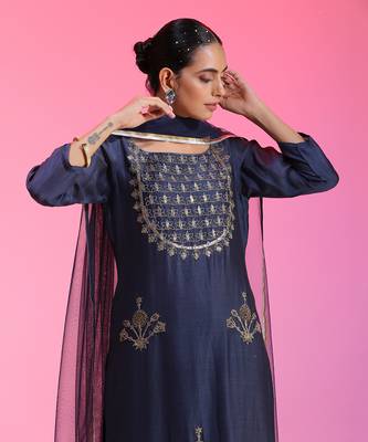 Zardozi And Pitta Ivory Kurta Set 2