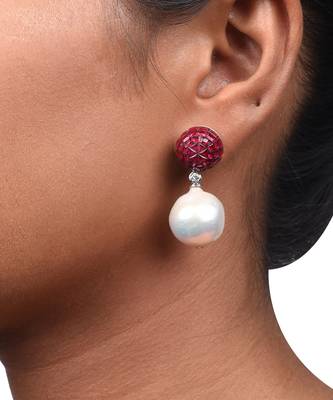 Red Ruby Top In Invisible Setting With Baroque Pearl Drop 1