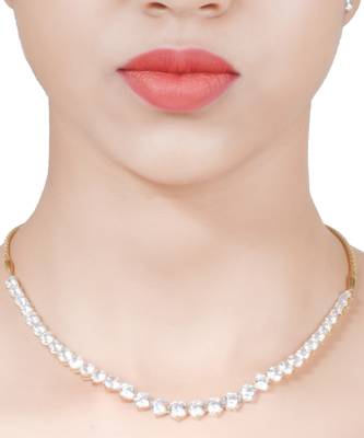 White Half Solitaire Necklace With Earrings 2