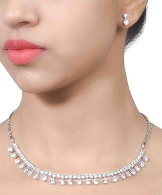 White Indian Style Classic Solitaire Necklace With Earrings 1