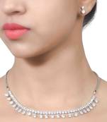 White Indian Style Classic Solitaire Necklace With Earrings