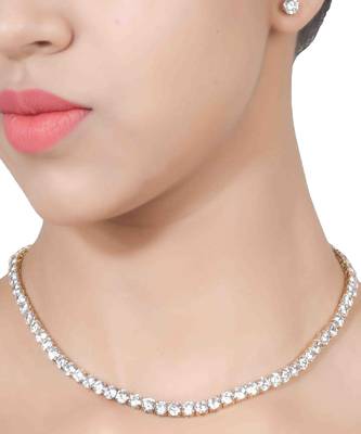 White Equal Solitaire Full Necklace With Earrings 1