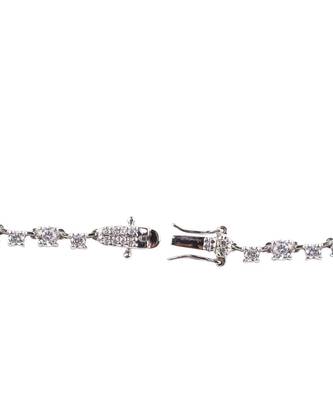 White Solitaire Necklace With Pear Drop Pendant And Earrings 9