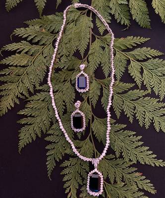 Blue Solitaire Necklace With Rectangle Blue Sapphire Pendant And Earrings 2