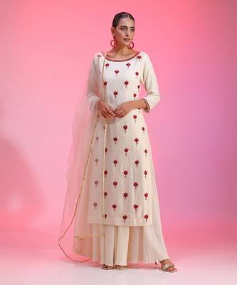 Resham Work Ivory Kurta Set 1