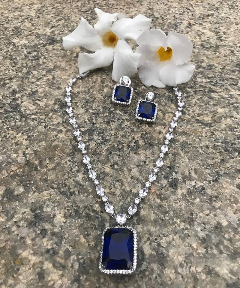 Blue Oval Solitaire Necklace With Big Blue Sapphire Pendant And Earrings