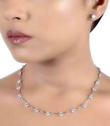 White Equal Solitaire Apart