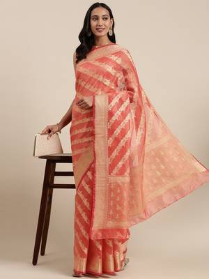  Handwoven kota doria zari booties Saree 3