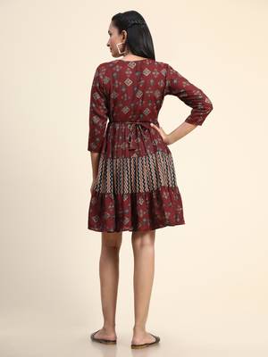 Growish Maroon Capsule Foli print Indo Western Style Dress 3
